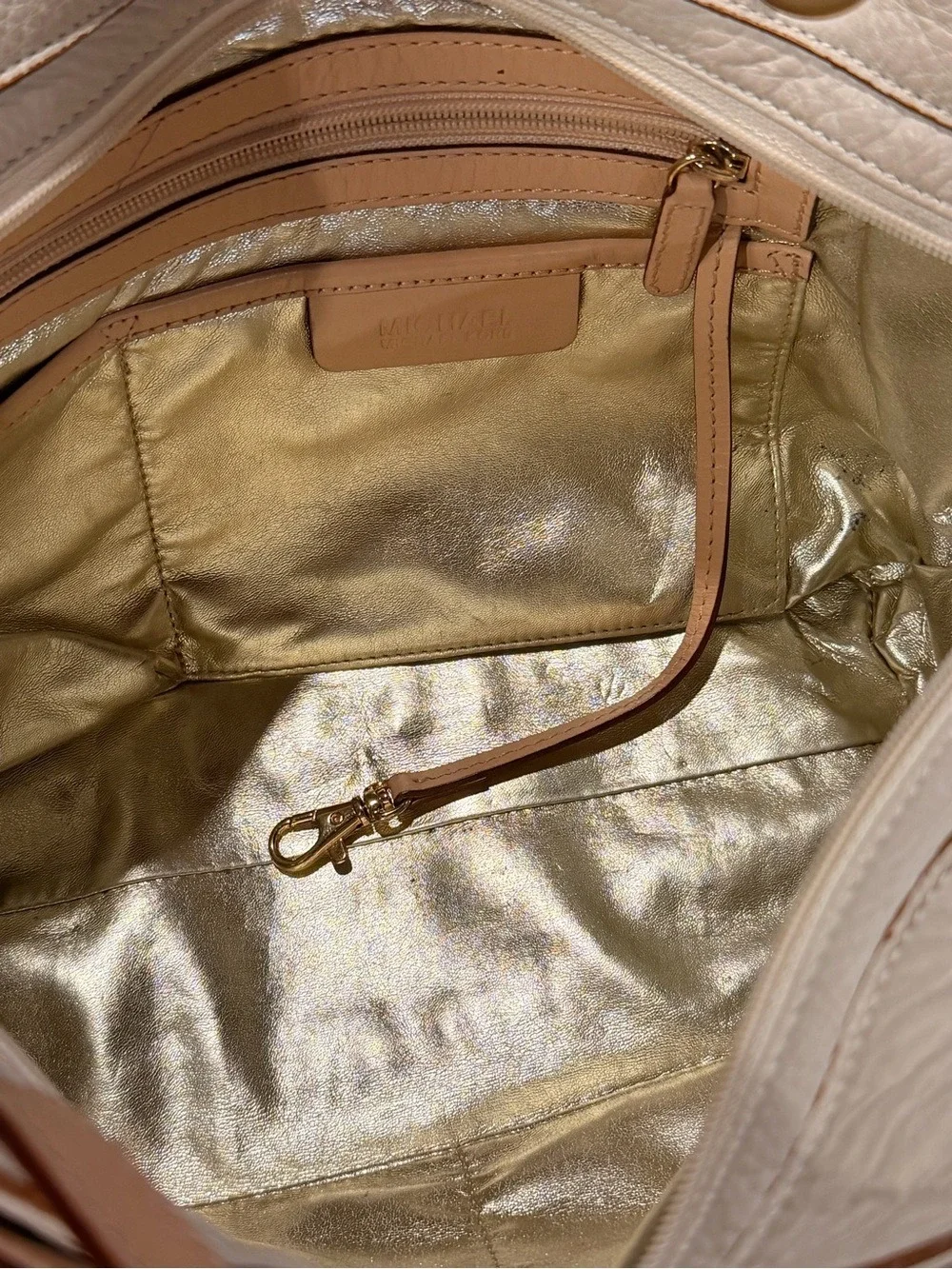 Michael Kors Jet Set Medium Tote Pebbled Leather
